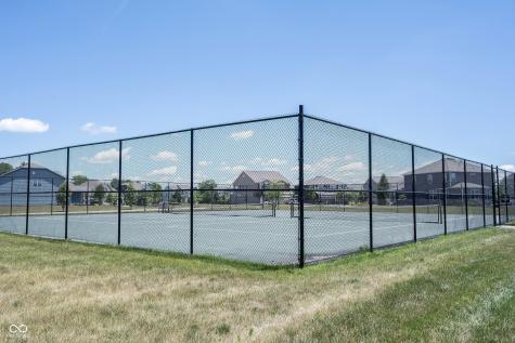 13045 Hartswood Drive Fishers IN 46037