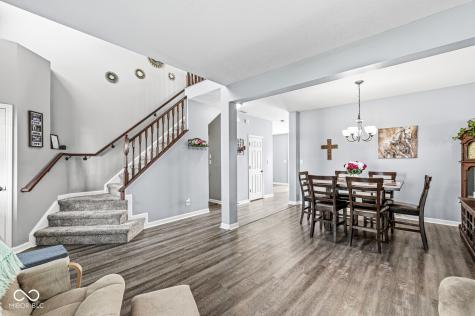 8595 Harlekin Court Avon IN 46123