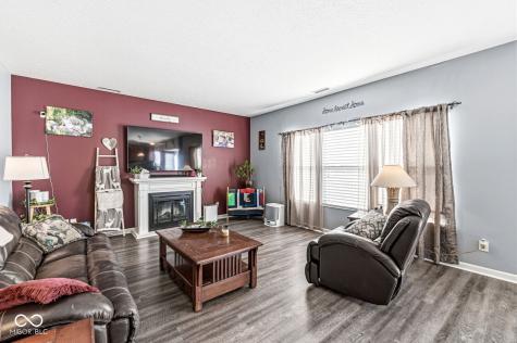 8595 Harlekin Court Avon IN 46123