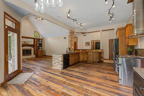 12980 W Mount Healthy Road Columbus IN 47201