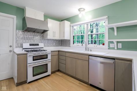 3301 Melbourne Road South Drive Indianapolis IN 46228
