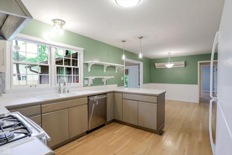 3301 Melbourne Road South Drive Indianapolis IN 46228