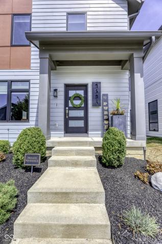 8686 Morgan Drive Fishers IN 46038