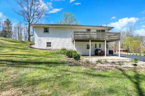 220 SE Cherokee Drive North Vernon IN 47265