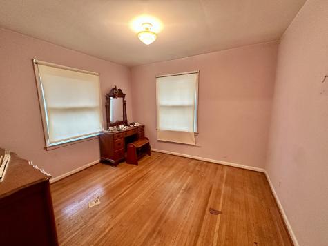 5425 E 11th Street Indianapolis IN 46219