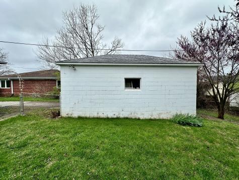 5425 E 11th Street Indianapolis IN 46219