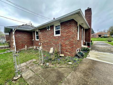 5425 E 11th Street Indianapolis IN 46219