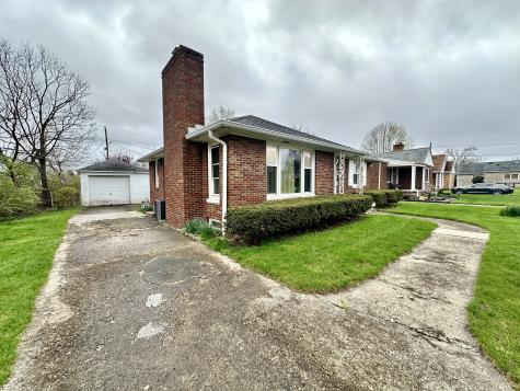 5425 E 11th Street Indianapolis IN 46219