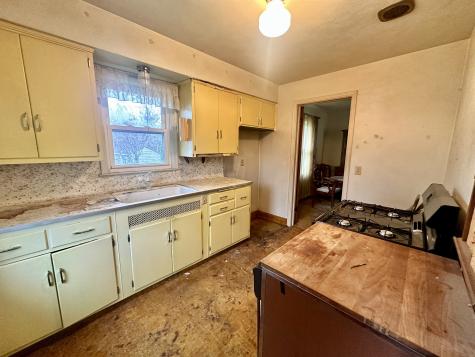 5425 E 11th Street Indianapolis IN 46219