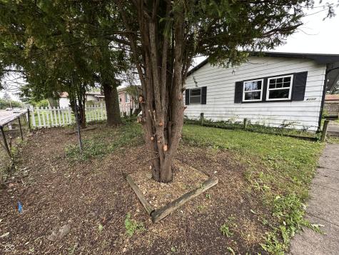 4109 East 21st Street Indianapolis IN 46218
