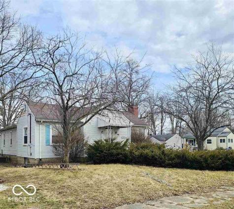 1324 Thornburg Street New Castle IN 47362
