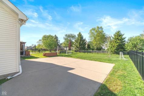 728 Stockbridge Drive Westfield IN 46074