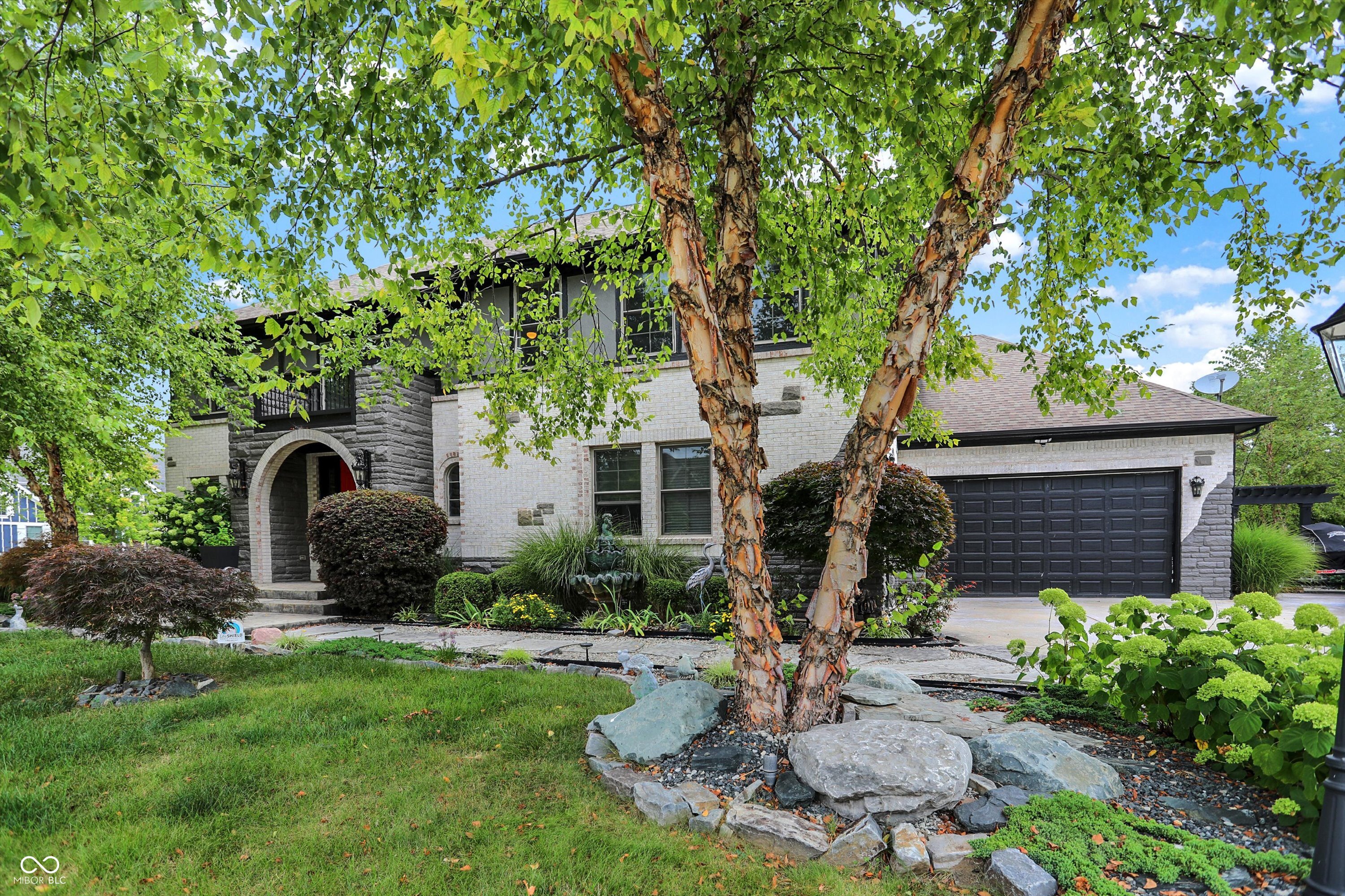 13614 Falcon Way Fishers IN 46055