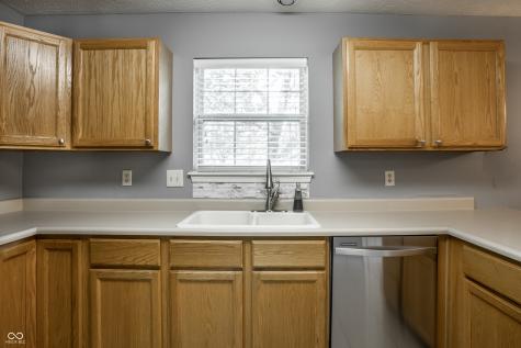 11588 Wildflower Court Fishers IN 46038