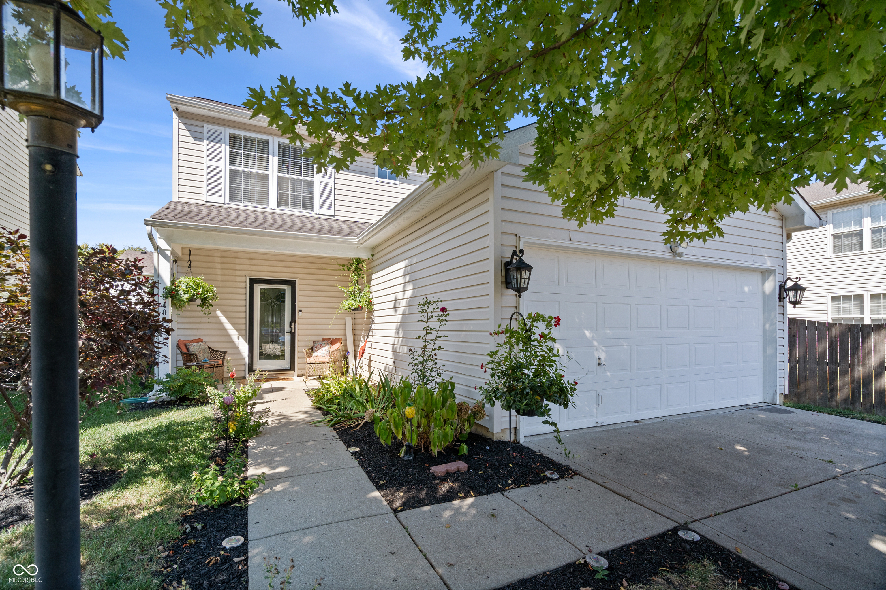 3940 Roundwood Drive Indianapolis IN 46235
