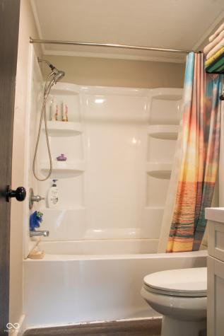 7509 N 330 W Columbus IN 47201