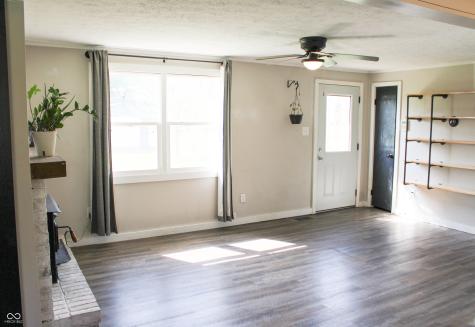 7509 N 330 W Columbus IN 47201