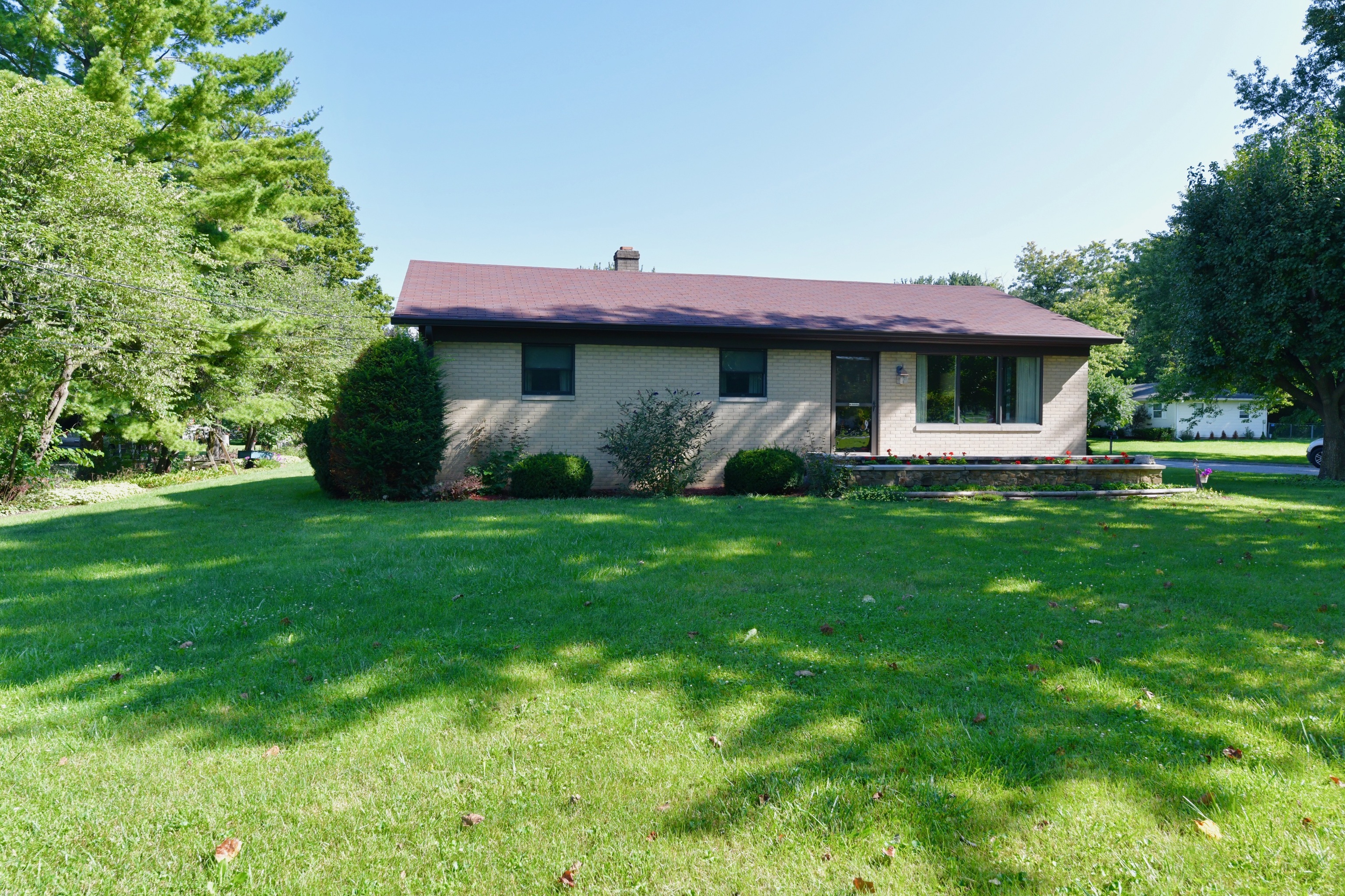 4928 Shelbyville Road Indianapolis IN 46237