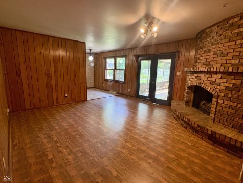 3419 E 69th Street Indianapolis IN 46220