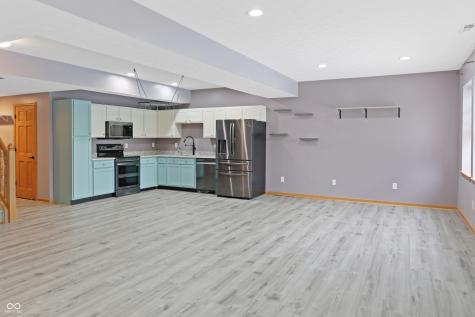 1306 Tenor Place Indianapolis IN 46231