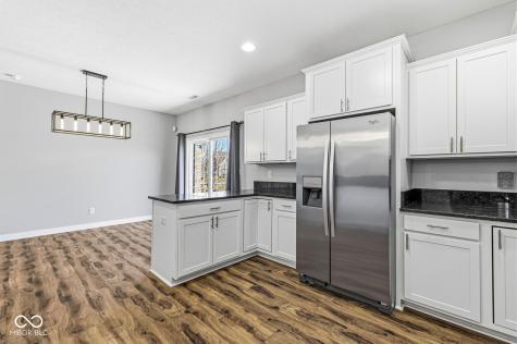 4034 Cairo Way Avon IN 46123