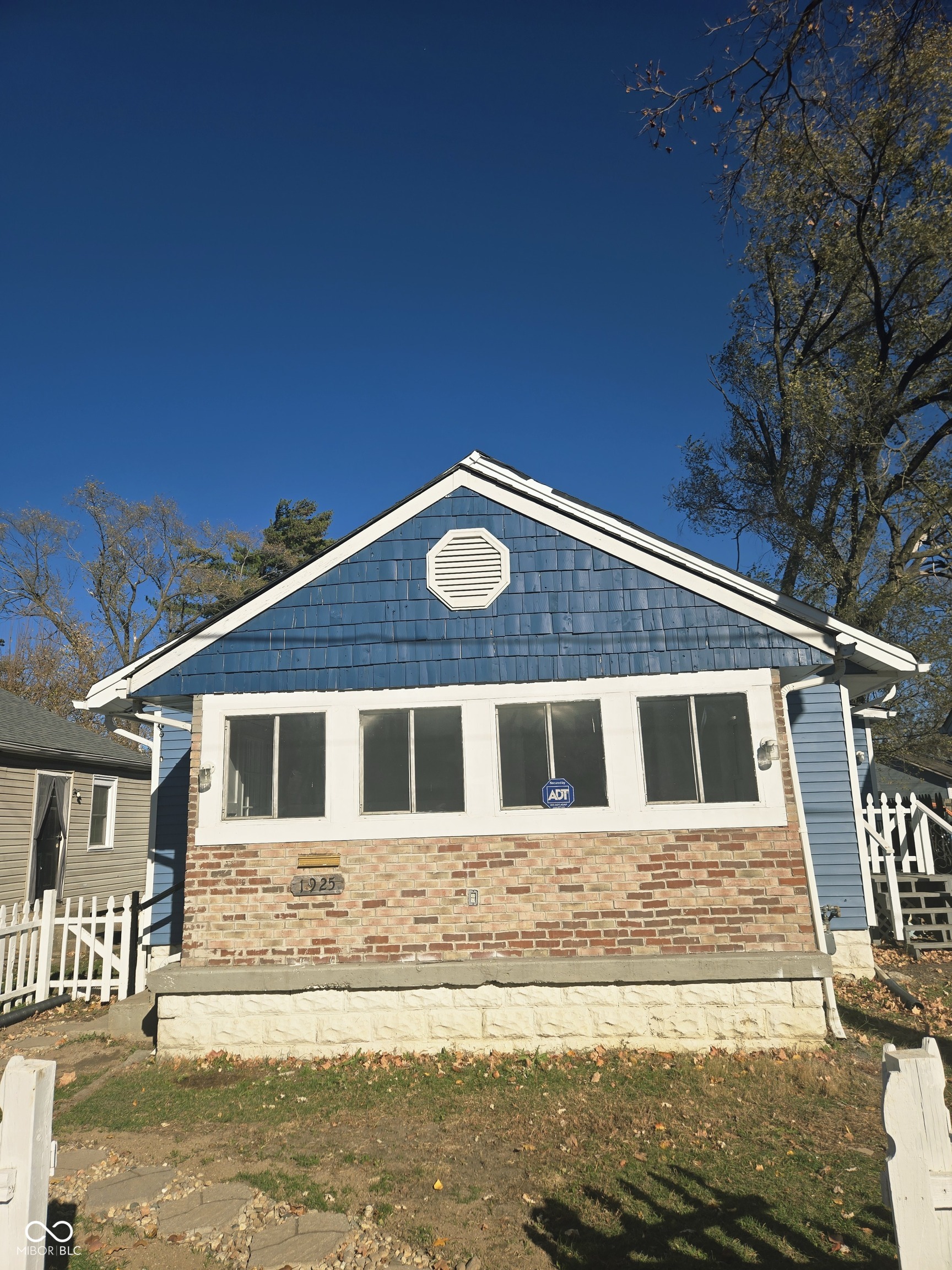 1925 N Oxford Street Indianapolis IN 46218
