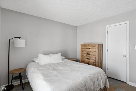 1105 Fox Trail Drive E New Palestine IN 46163