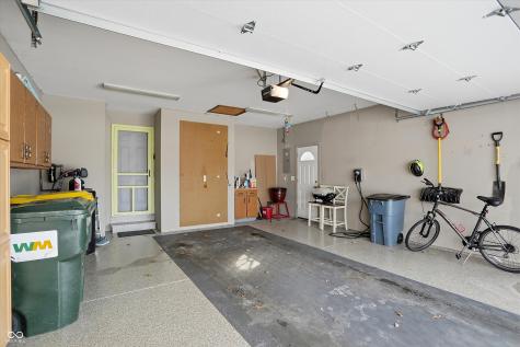 1105 Fox Trail Drive E New Palestine IN 46163