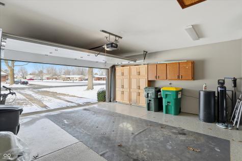 1105 Fox Trail Drive E New Palestine IN 46163