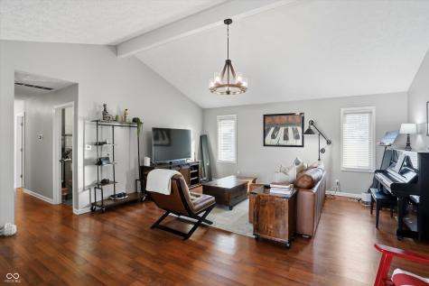 1105 Fox Trail Drive E New Palestine IN 46163