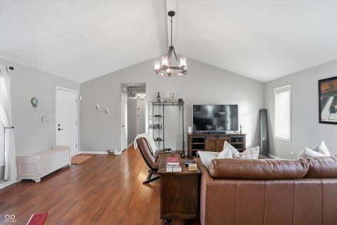 1105 Fox Trail Drive E New Palestine IN 46163