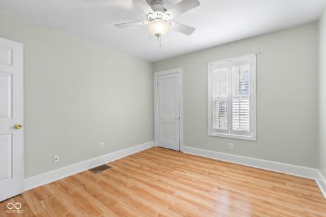 2103 Gilmore Street Columbus IN 47201