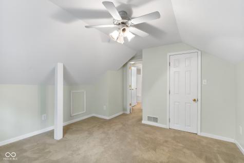 2103 Gilmore Street Columbus IN 47201
