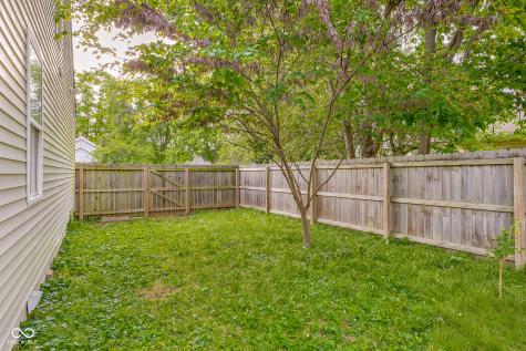2103 Gilmore Street Columbus IN 47201