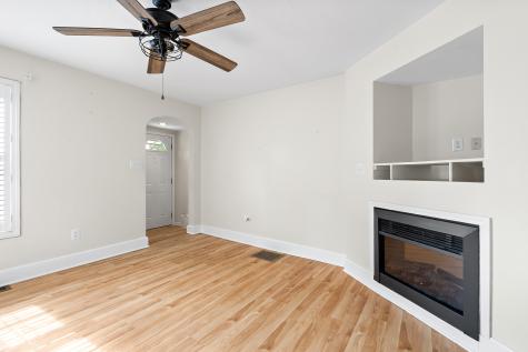 2103 Gilmore Street Columbus IN 47201