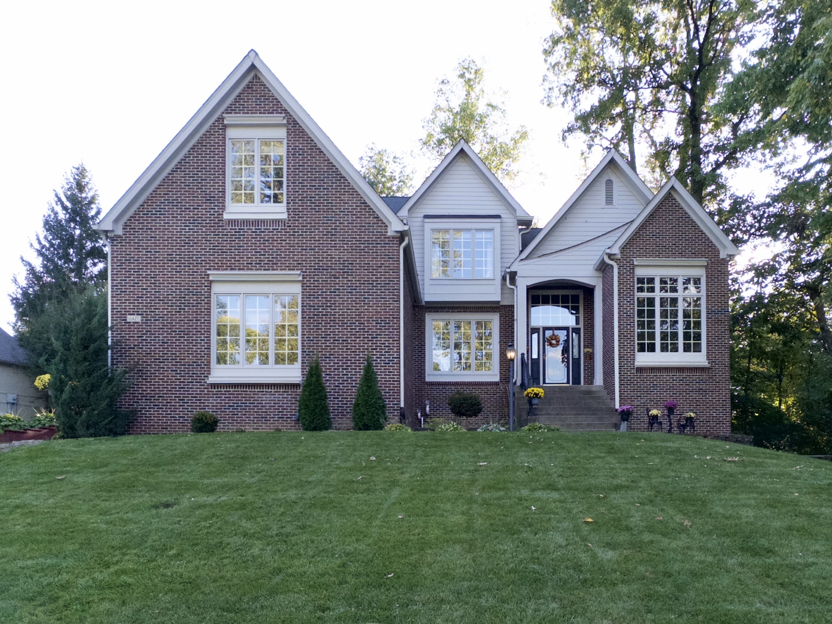 11427 Fairport Circle Indianapolis IN 46236