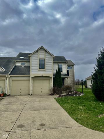 312 Carriage Lane Franklin IN 46131