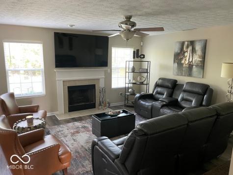 11652 High Grass Drive Indianapolis IN 46235