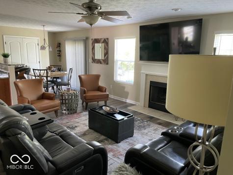 11652 High Grass Drive Indianapolis IN 46235