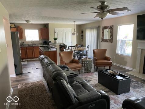 11652 High Grass Drive Indianapolis IN 46235