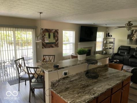 11652 High Grass Drive Indianapolis IN 46235