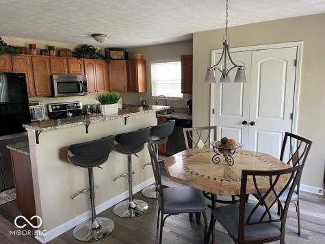 11652 High Grass Drive Indianapolis IN 46235