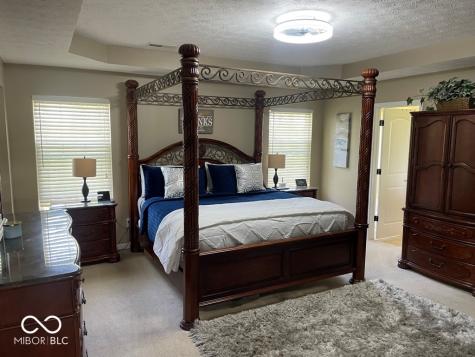 11652 High Grass Drive Indianapolis IN 46235