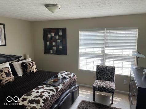 11652 High Grass Drive Indianapolis IN 46235