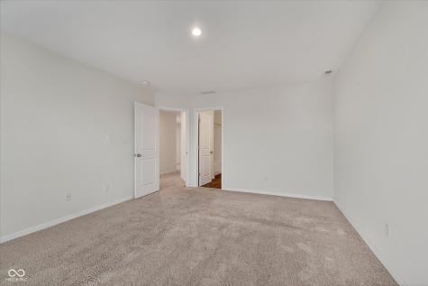 10828 Penwell Way Indianapolis IN 46235