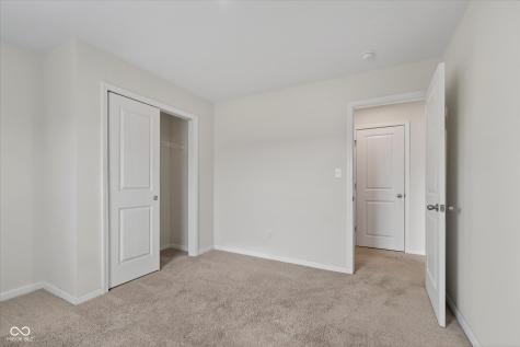 10828 Penwell Way Indianapolis IN 46235