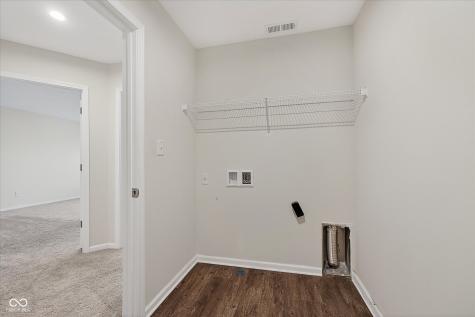 10828 Penwell Way Indianapolis IN 46235
