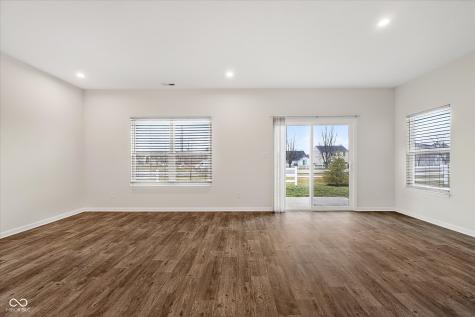 10828 Penwell Way Indianapolis IN 46235