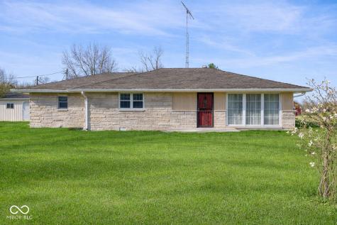 6742 E County Road 900 N Seymour IN 47274