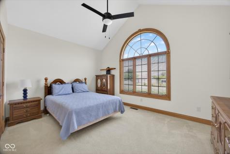 675 N Auburn Ridge Drive Linton IN 47441